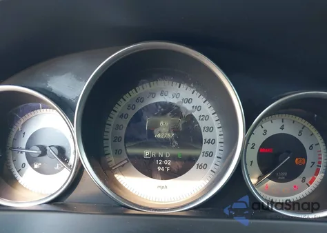 2013 Mercedes-Benz C 250 Sport z USA, uszkodzony, nr VIN WDDGF4HB7DA783351